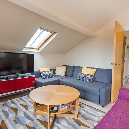 Apartment Priory House